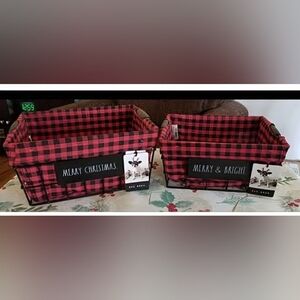 Set Of 2 Rae Dunn Christmas Wire Baskets-Sizes in description